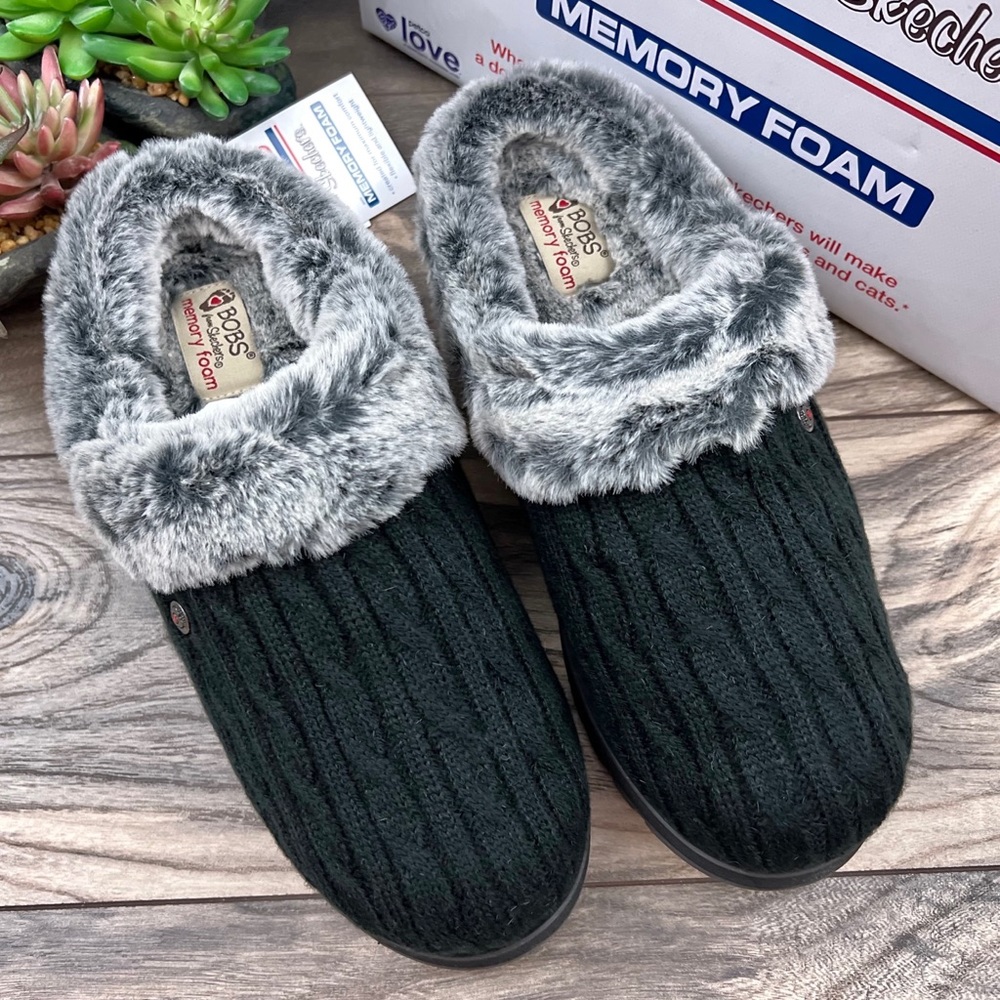NIB Bobs Skechers Keepsakes 2.0 Faux Fur Sweater Clog Slipper 8M Indoor Outdoor - Picture 2 of 12